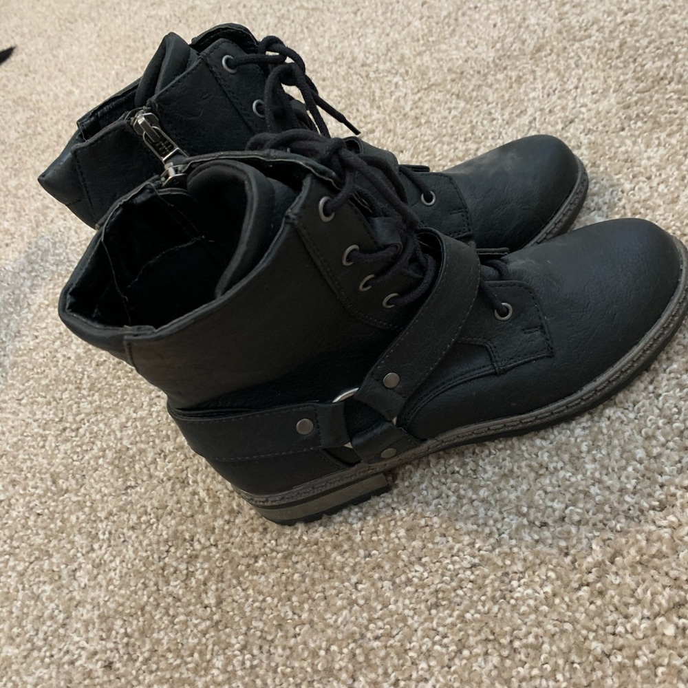 AE Combat Boots